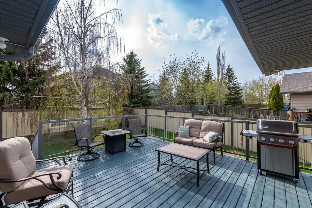 3906 63a Avenue Lloydminster AB T9V 2X8