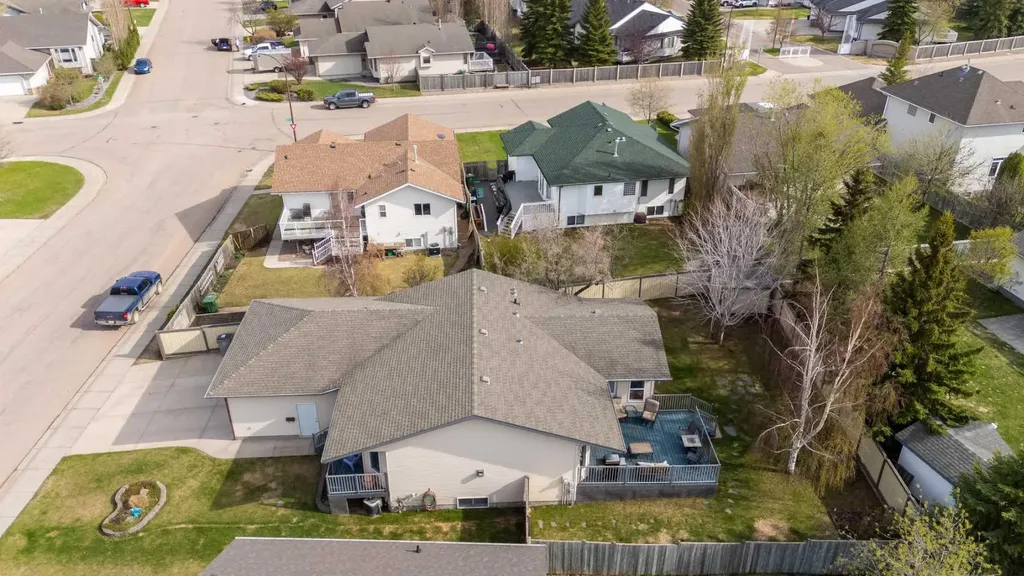 3906 63a Avenue Lloydminster AB T9V 2X8