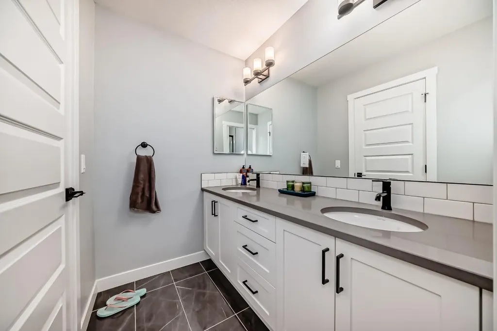 216 Homestead Grove NE Calgary AB T3J5S1