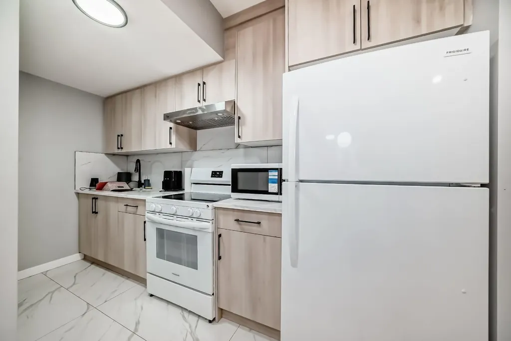 216 Homestead Grove NE Calgary AB T3J5S1