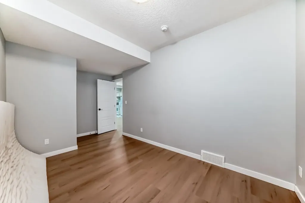 216 Homestead Grove NE Calgary AB T3J5S1