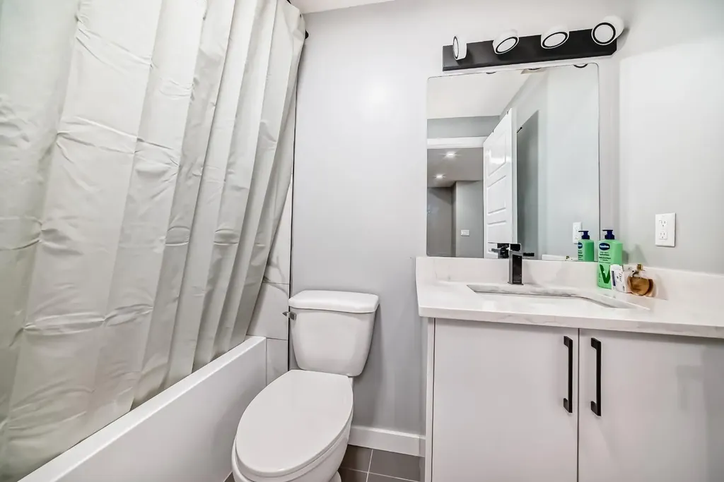 216 Homestead Grove NE Calgary AB T3J5S1
