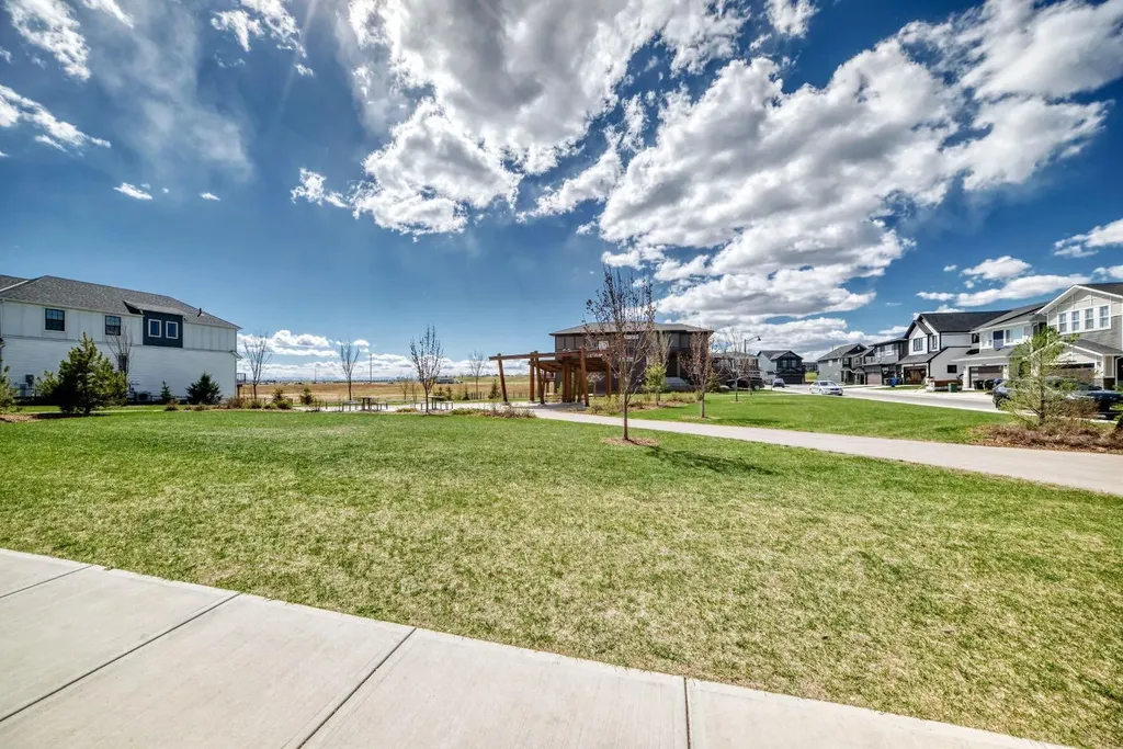 216 Homestead Grove NE Calgary AB T3J5S1