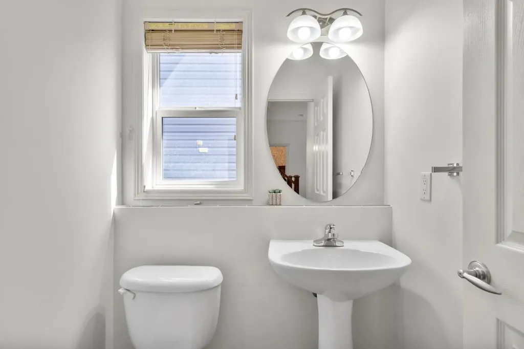165 Chapalina Court SE Calgary AB T2X 3X1