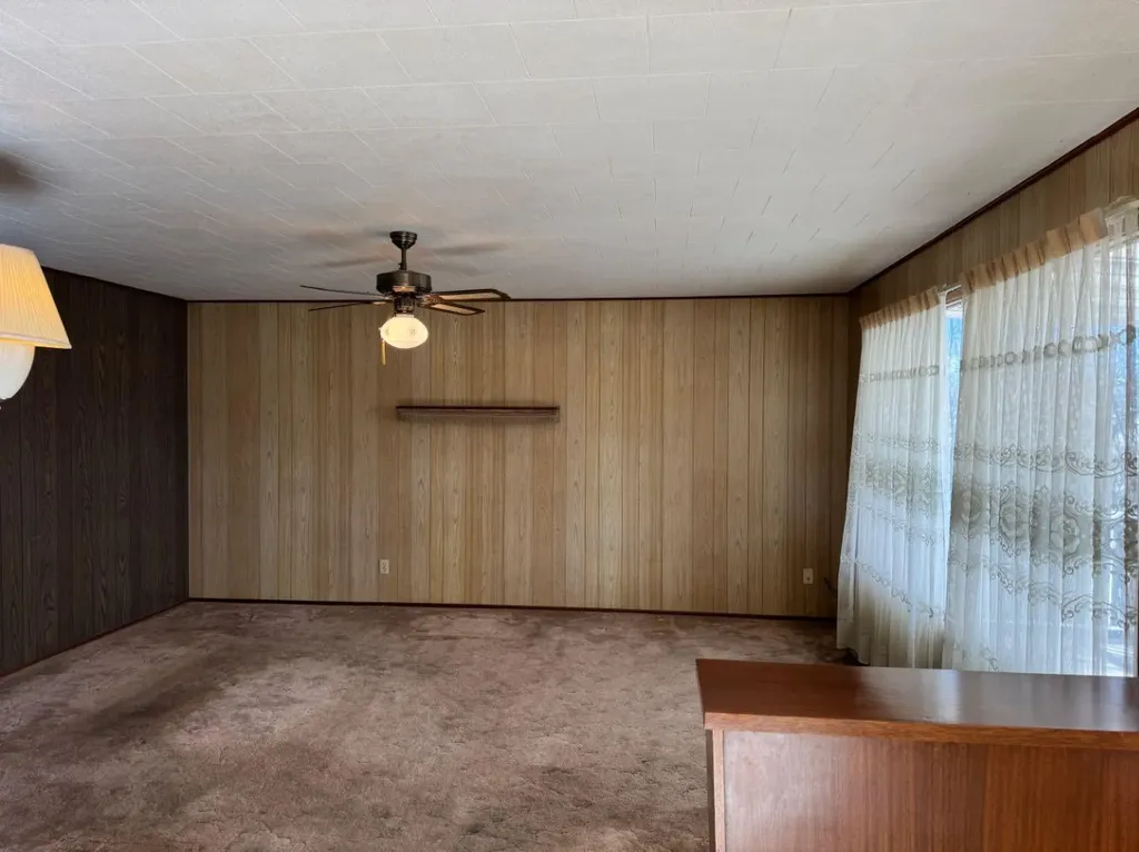 9920 113 Street Fairview AB T0H1L0