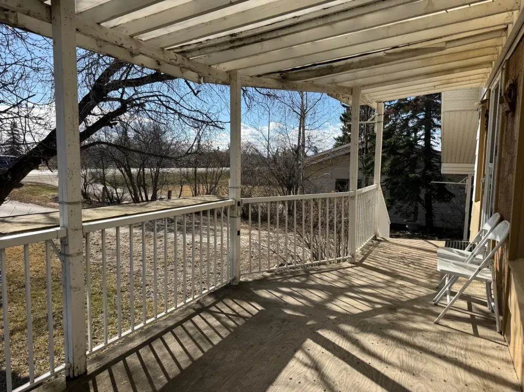 9920 113 Street Fairview AB T0H1L0