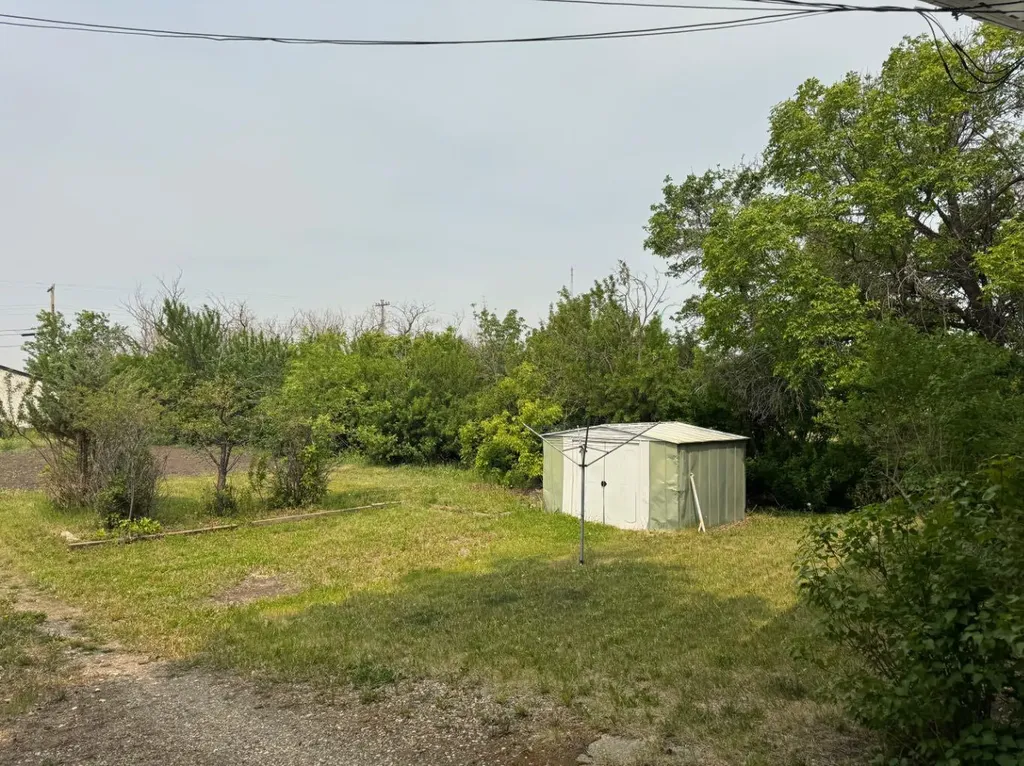 9920 113 Street Fairview AB T0H1L0