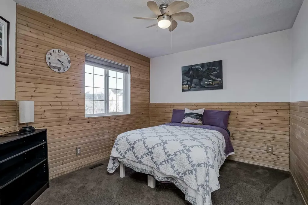 212 Cove Court Chestermere AB T1X 1L5