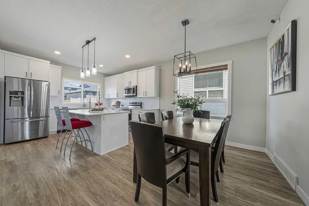 341 Legacy Reach Circle SE Calgary AB T2X4T8