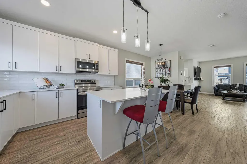 341 Legacy Reach Circle SE Calgary AB T2X4T8