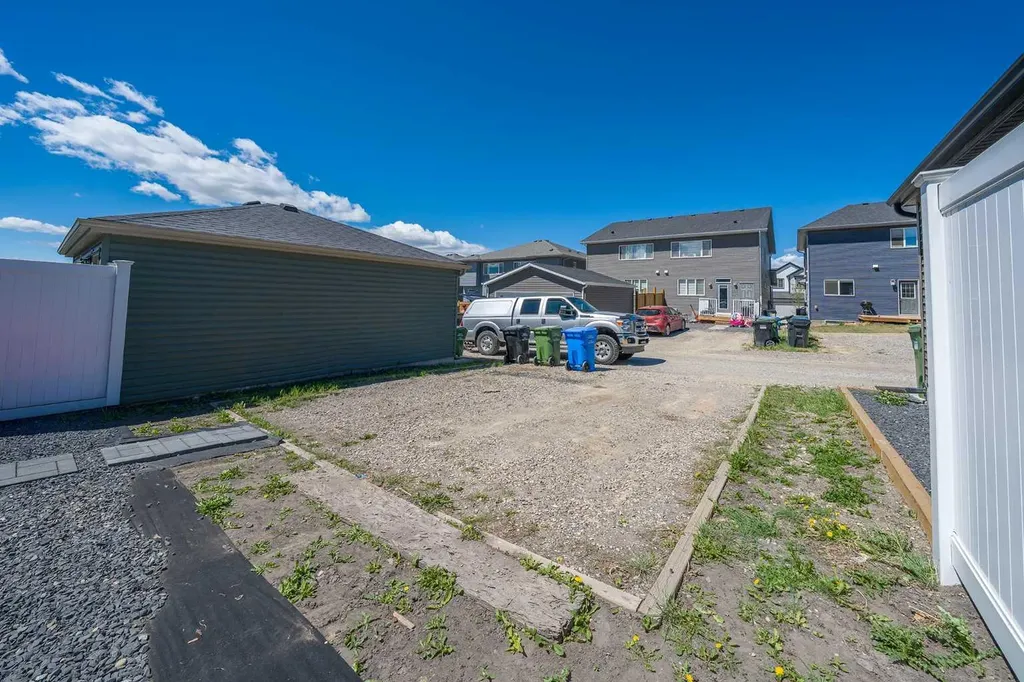 341 Legacy Reach Circle SE Calgary AB T2X4T8