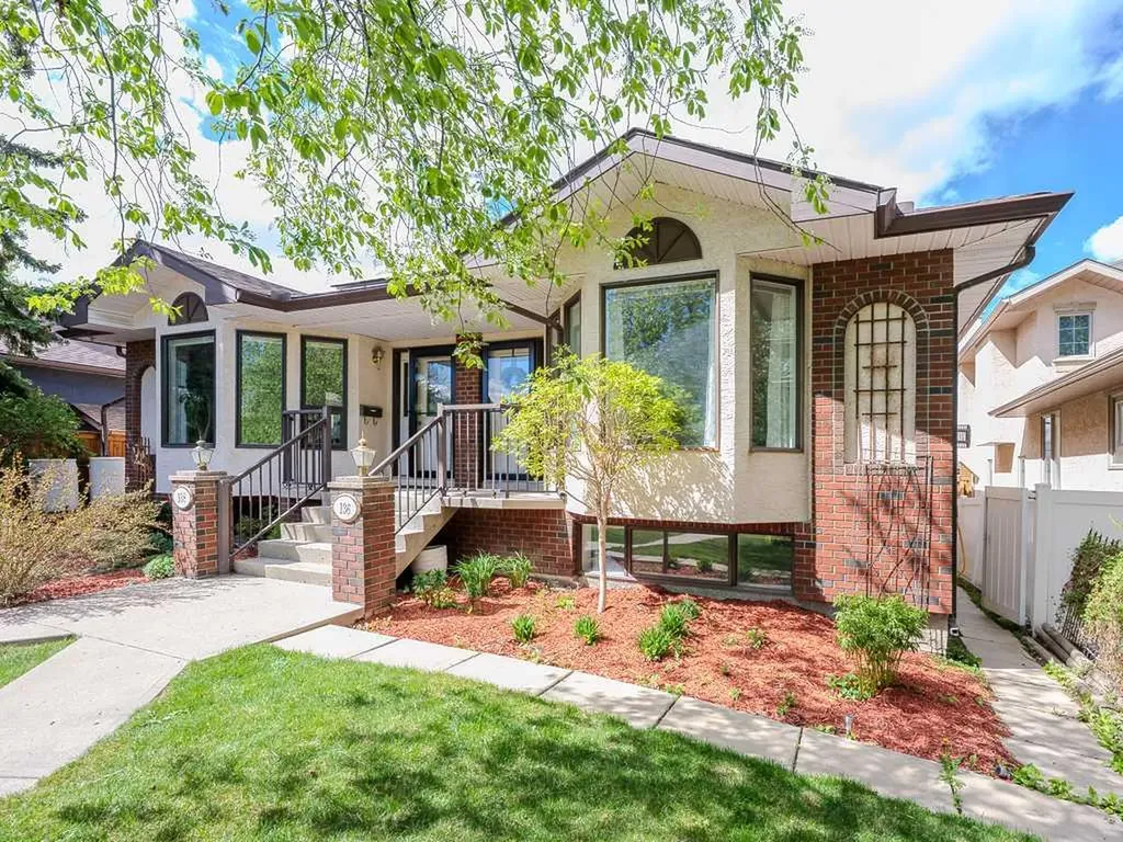 136 24 Avenue NW Calgary AB T2M 1W9