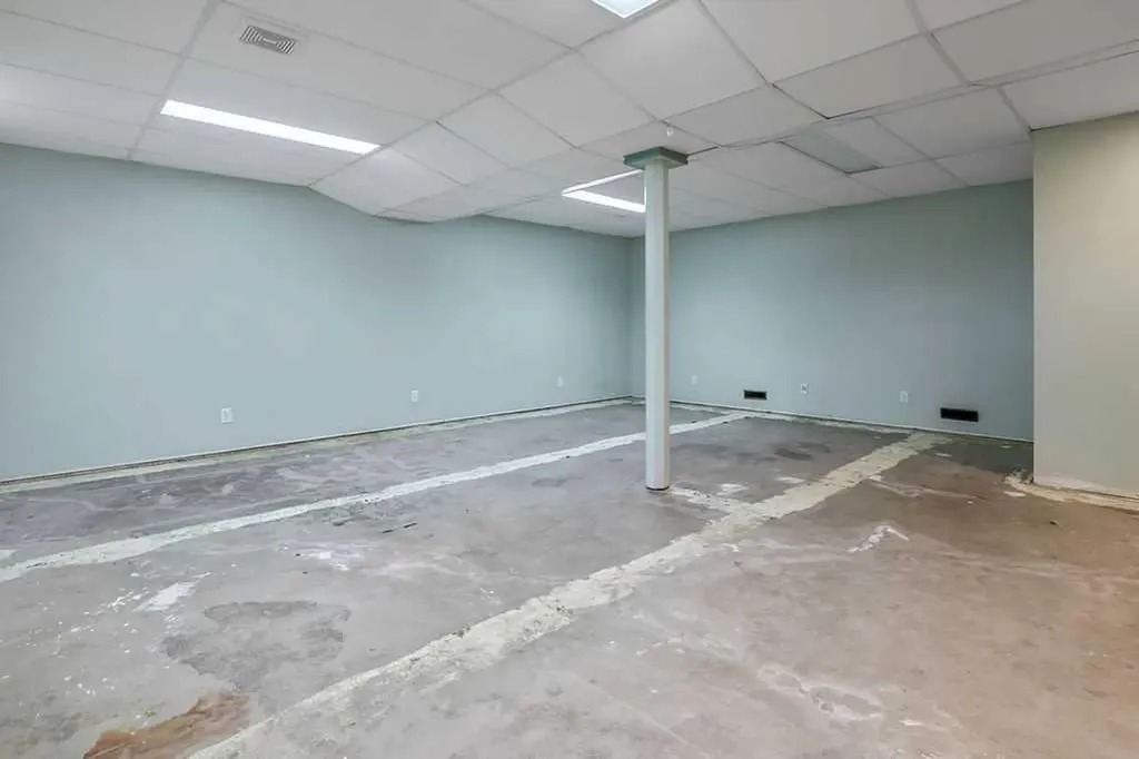 1007 Mackid Road NE Calgary AB T2E 6A8