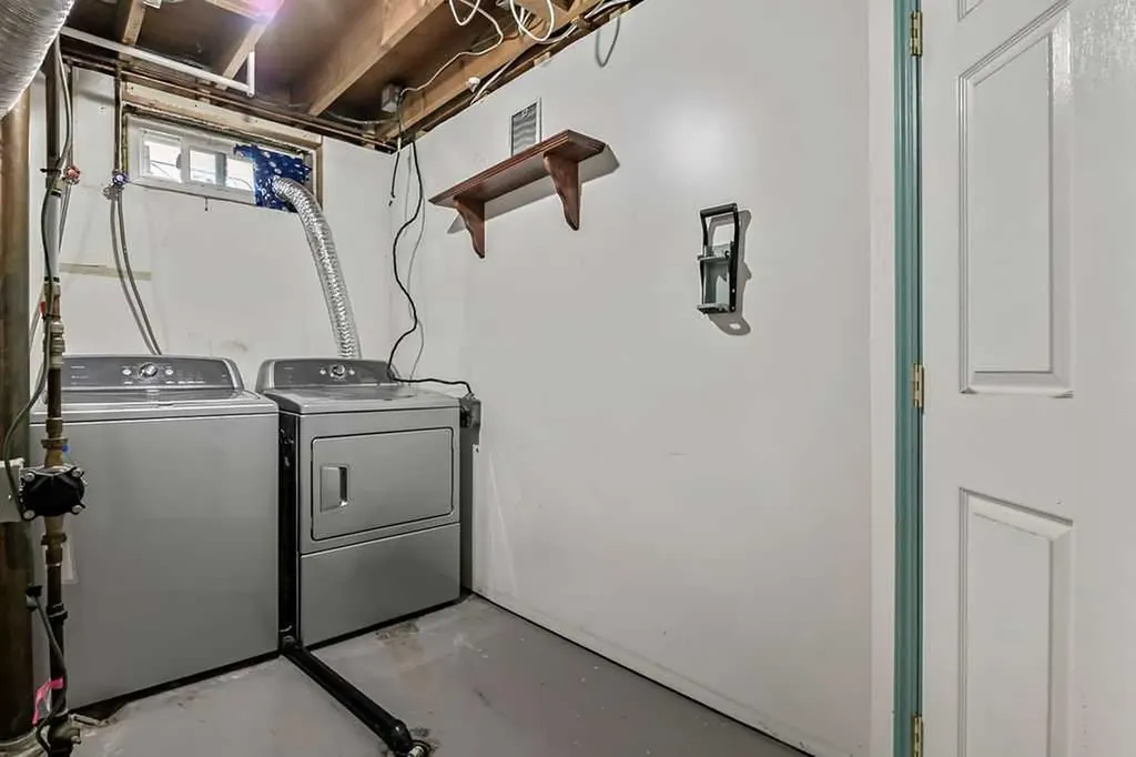 1007 Mackid Road NE Calgary AB T2E 6A8