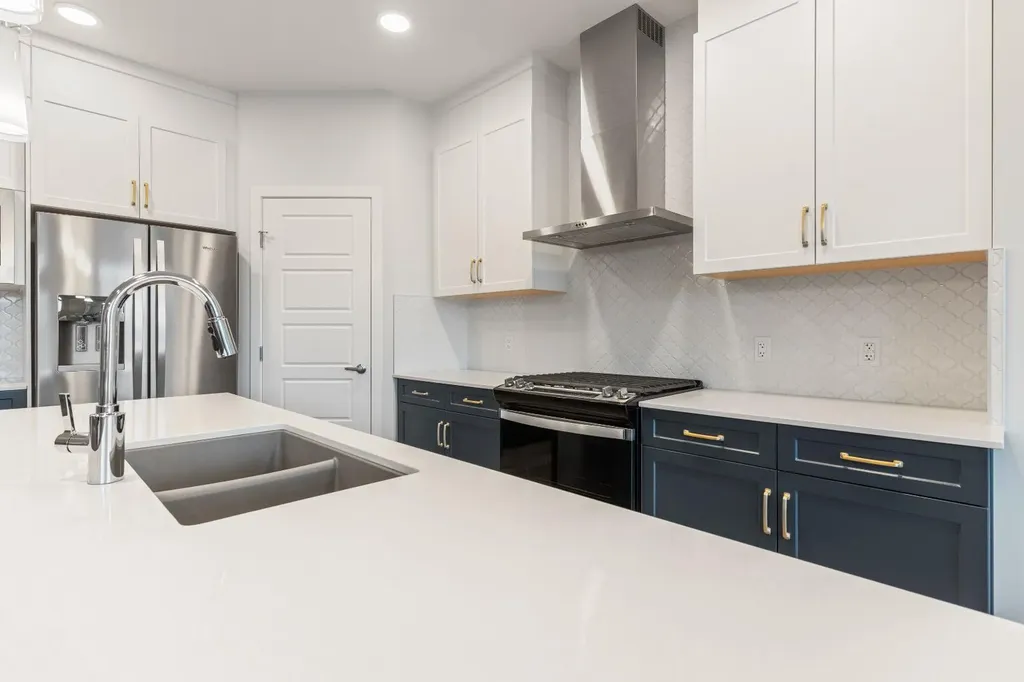 6003 Edmonds Place NW Edmonton AB T6M 1S1