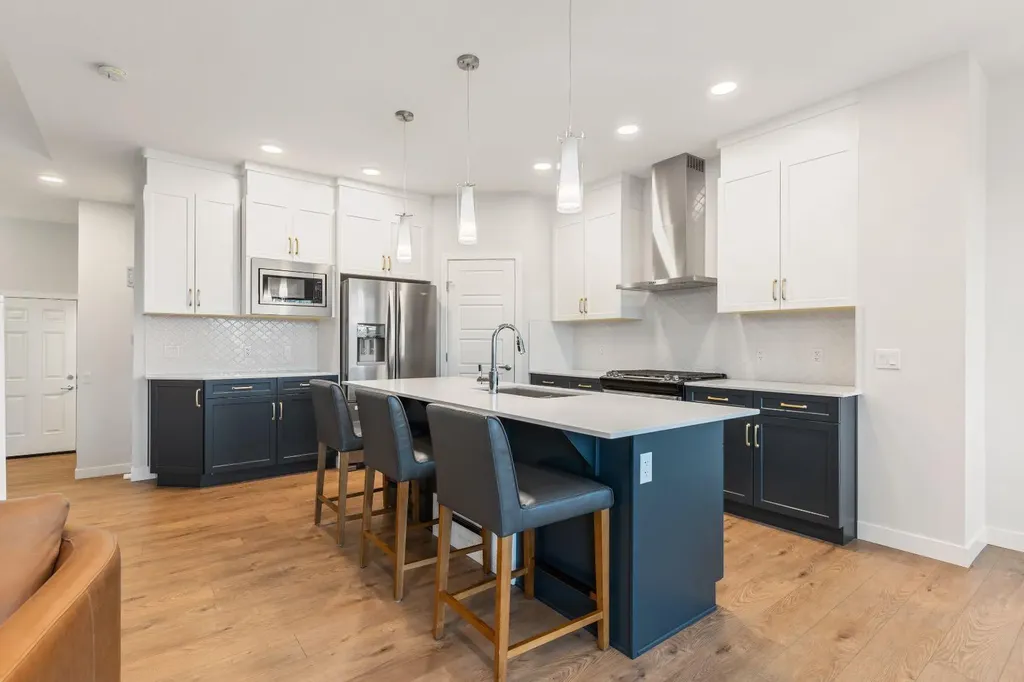 6003 Edmonds Place NW Edmonton AB T6M 1S1