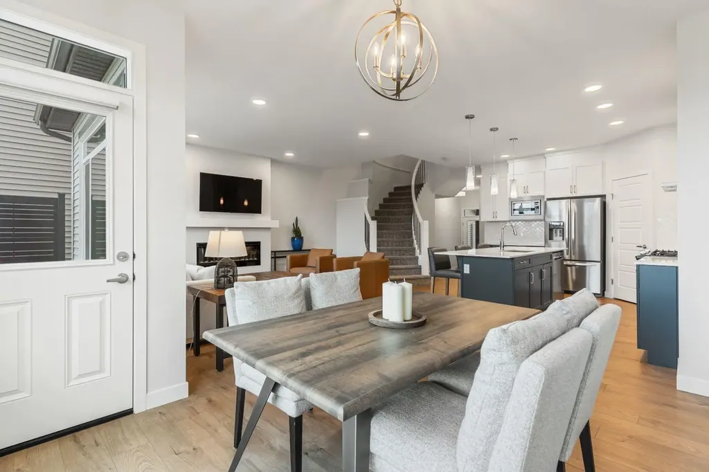 6003 Edmonds Place NW Edmonton AB T6M 1S1