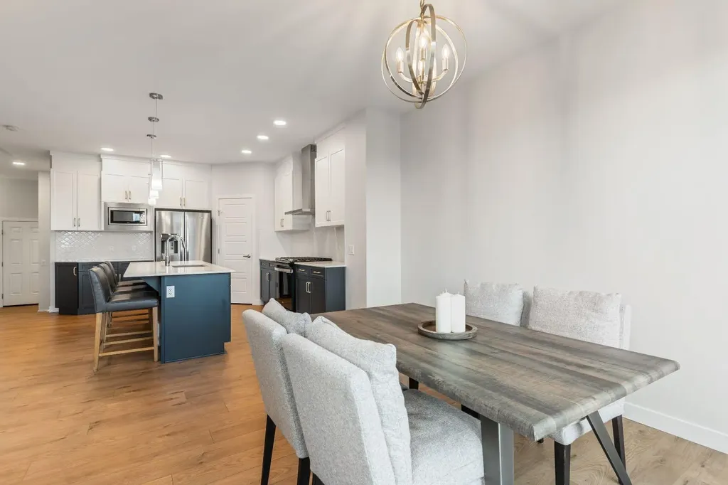 6003 Edmonds Place NW Edmonton AB T6M 1S1