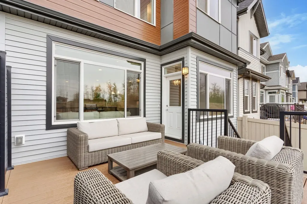 6003 Edmonds Place NW Edmonton AB T6M 1S1