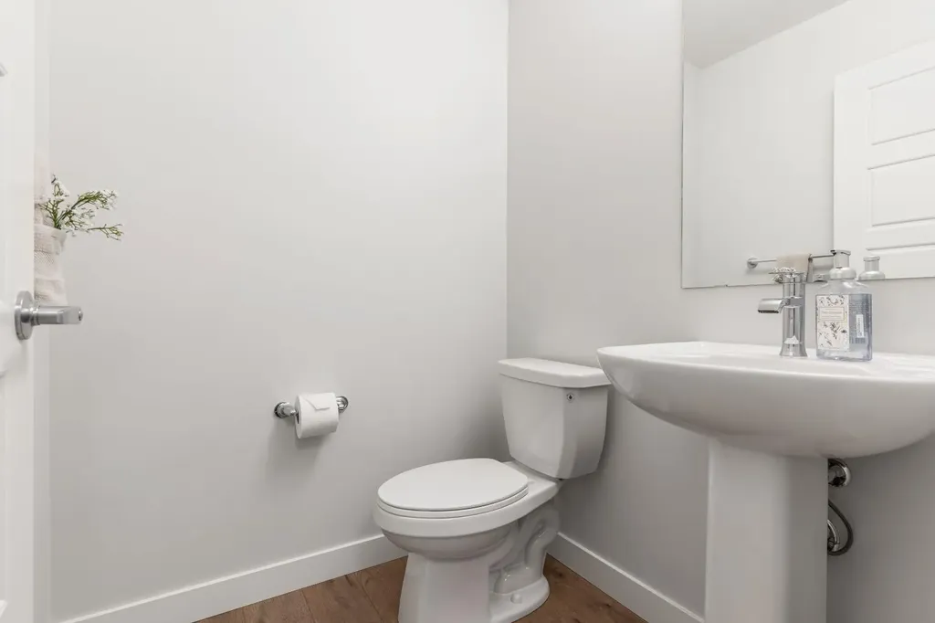 6003 Edmonds Place NW Edmonton AB T6M 1S1