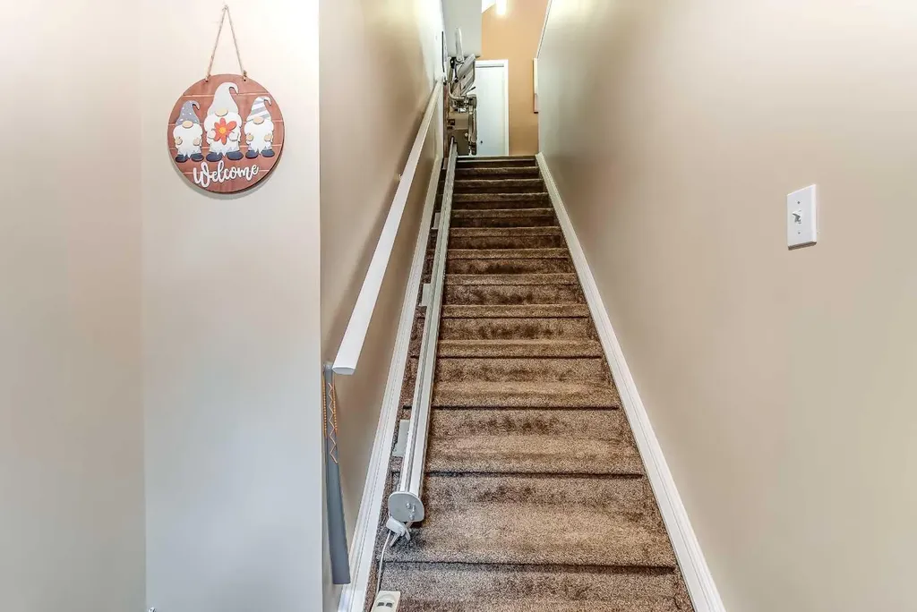 221 Cameron Road SE Medicine Hat AB T1B4B5