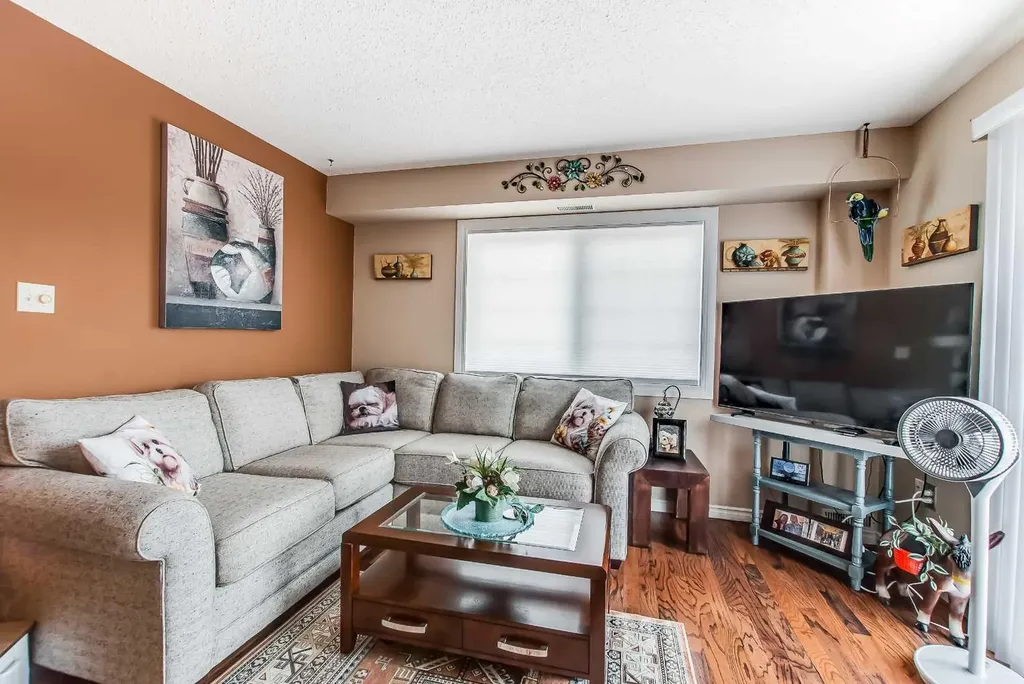 221 Cameron Road SE Medicine Hat AB T1B4B5