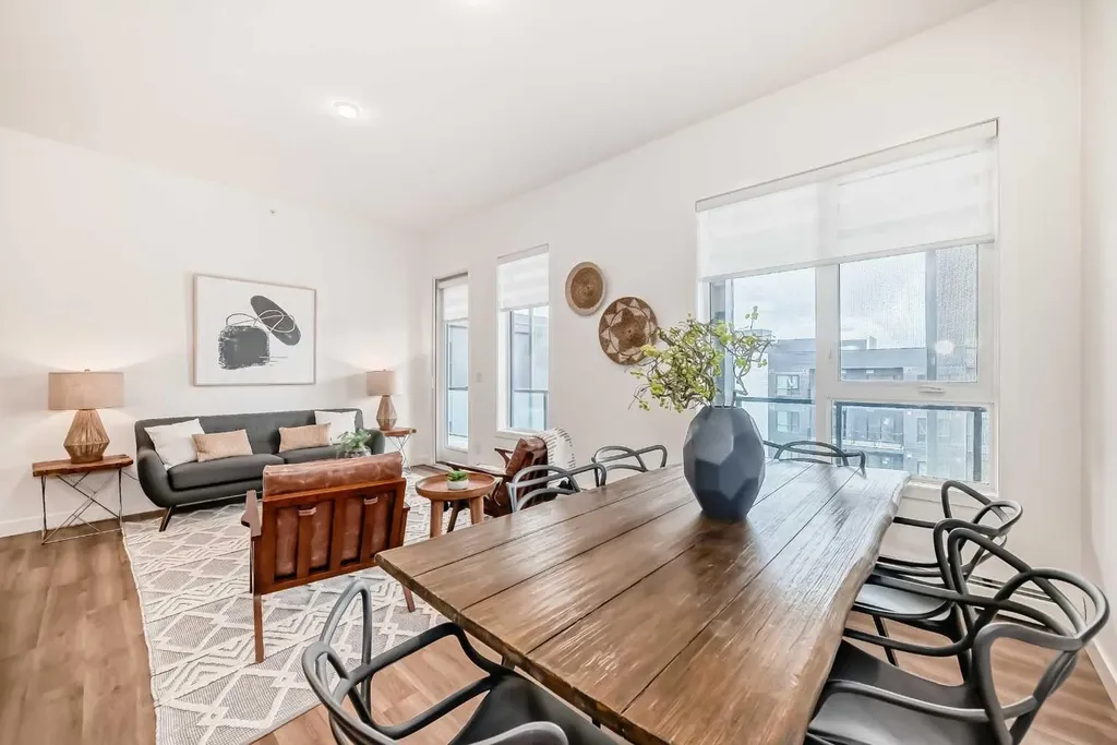 4138 University Avenue NW Calgary AB T3B 6L4