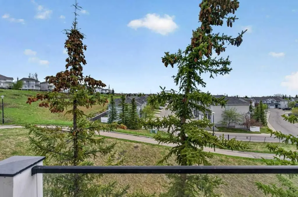 345 Rocky Vista Park NW Calgary AB T3G 5K6