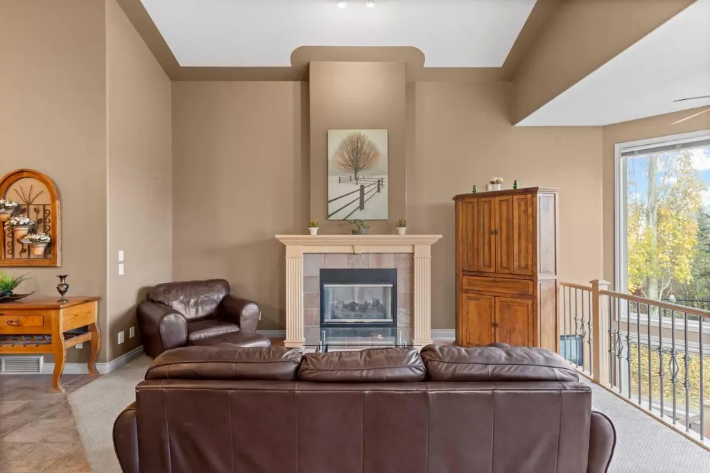 938 Panorama Hills Drive NW Calgary AB T3K 5C3