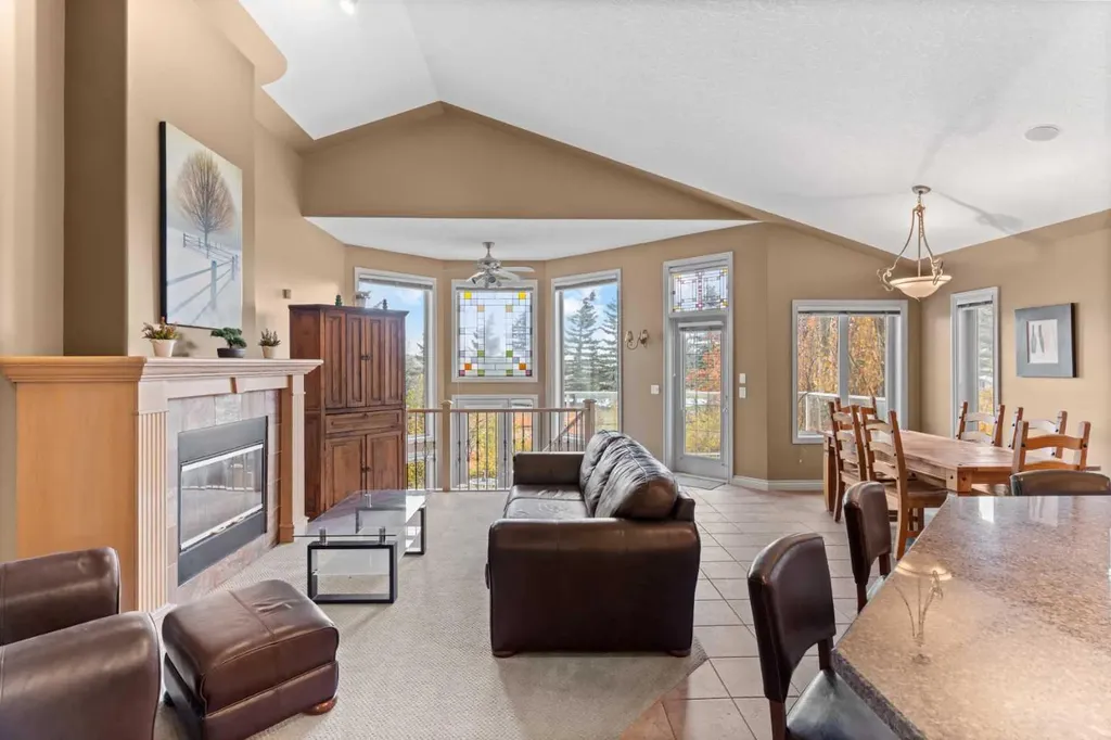 938 Panorama Hills Drive NW Calgary AB T3K 5C3