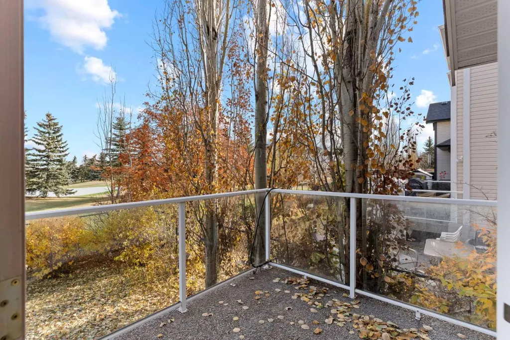 938 Panorama Hills Drive NW Calgary AB T3K 5C3