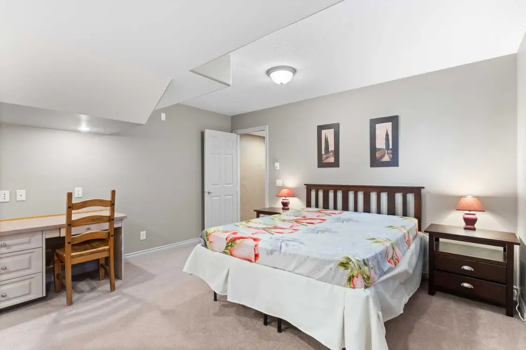 938 Panorama Hills Drive NW Calgary AB T3K 5C3