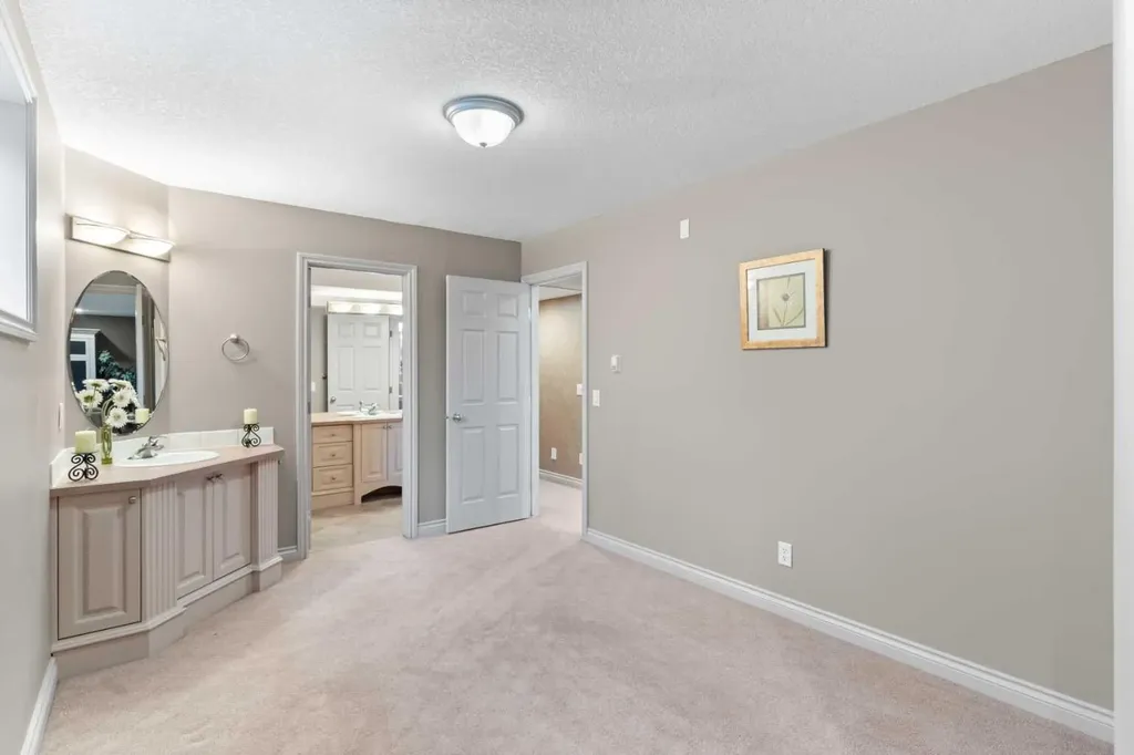 938 Panorama Hills Drive NW Calgary AB T3K 5C3