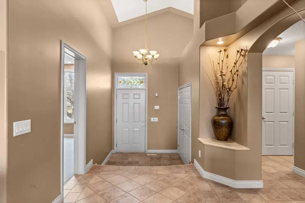 938 Panorama Hills Drive NW Calgary AB T3K 5C3