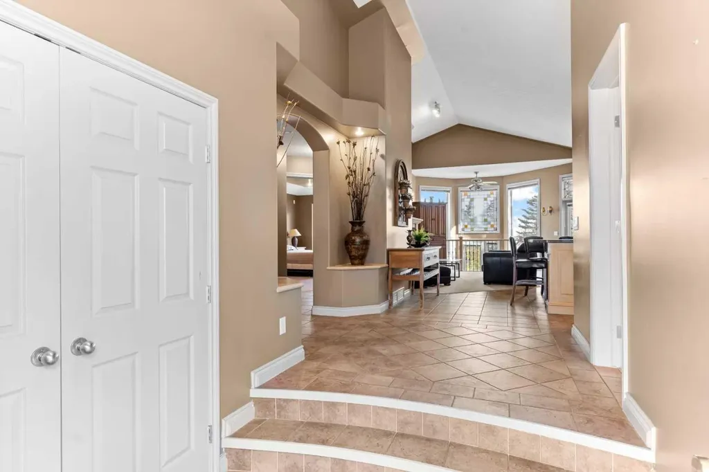 938 Panorama Hills Drive NW Calgary AB T3K 5C3