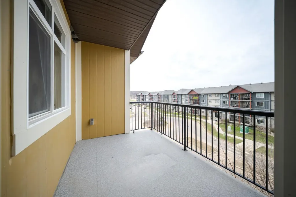 108 Denholm Gate Fort Mcmurray AB T9H 0B3