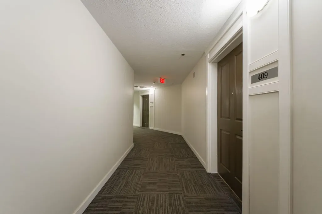 108 Denholm Gate Fort Mcmurray AB T9H 0B3