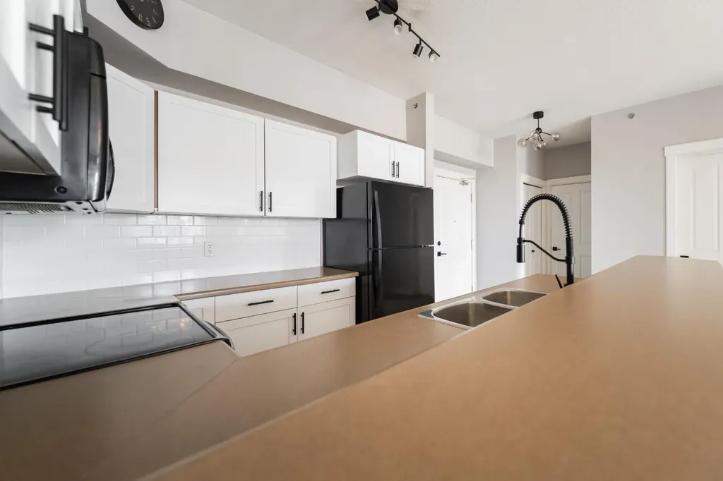 108 Denholm Gate Fort Mcmurray AB T9H 0B3