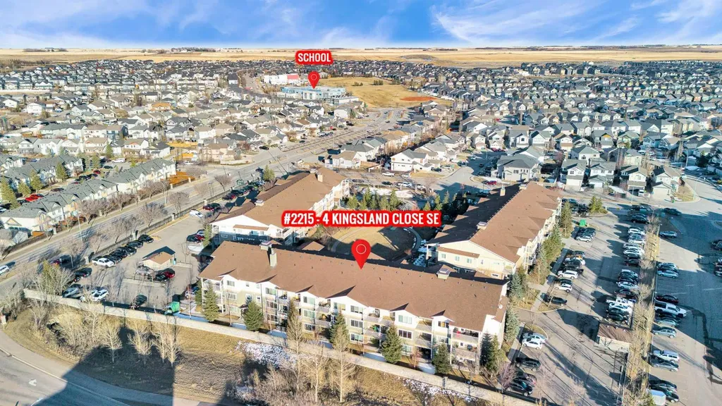 4 Kingsland Close SE Airdrie AB T4A 0J3