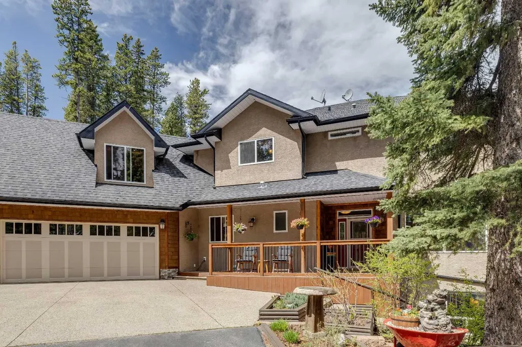 4 Highlands Place Bragg Creek AB T0L 0K0