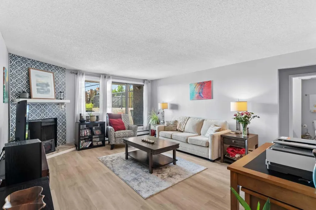 333 2 Avenue NE Calgary AB T2E 0E5