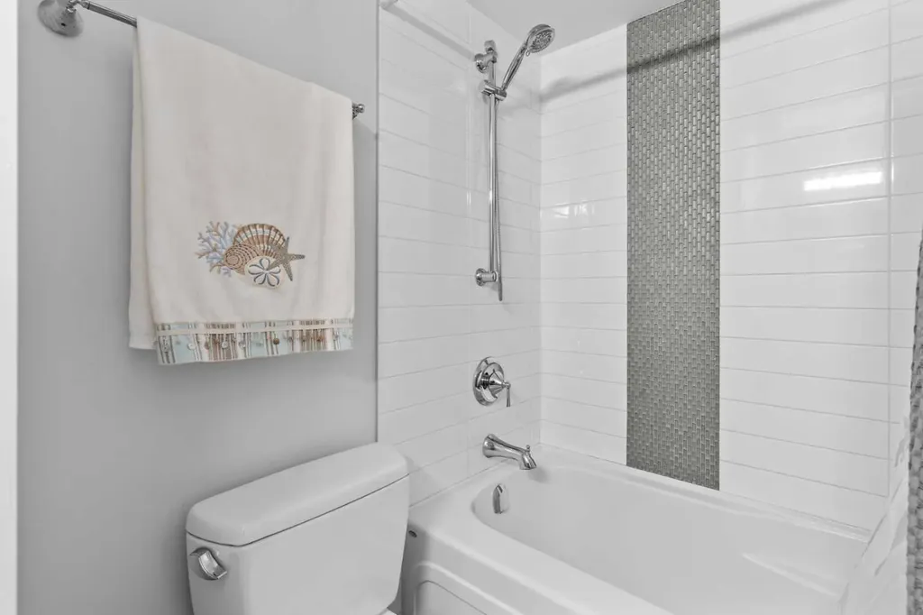 333 2 Avenue NE Calgary AB T2E 0E5