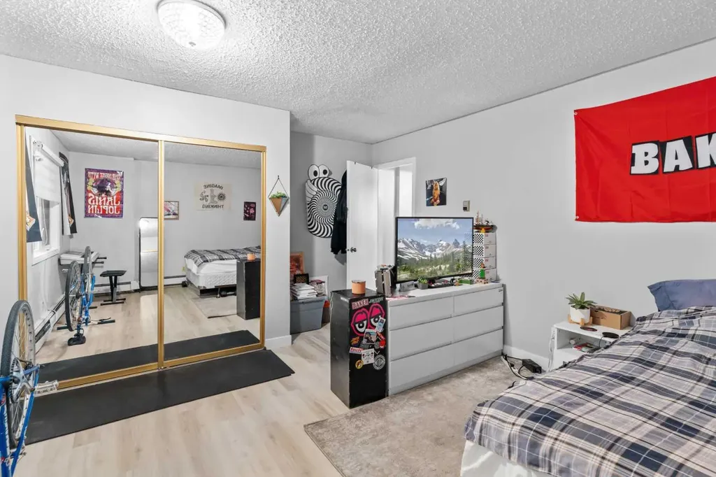 333 2 Avenue NE Calgary AB T2E 0E5