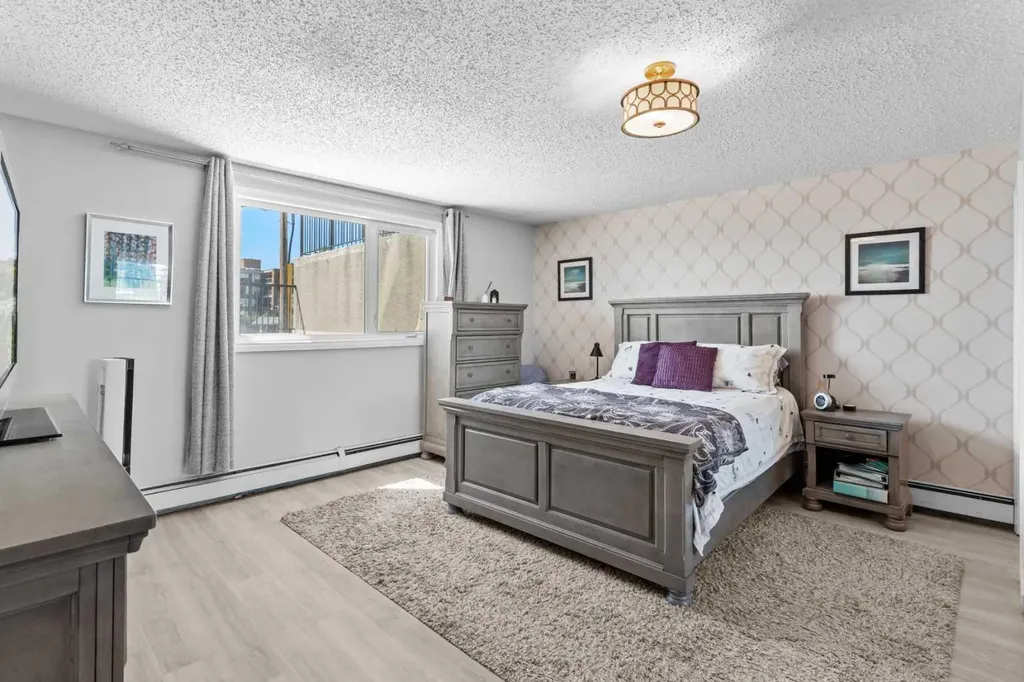 333 2 Avenue NE Calgary AB T2E 0E5