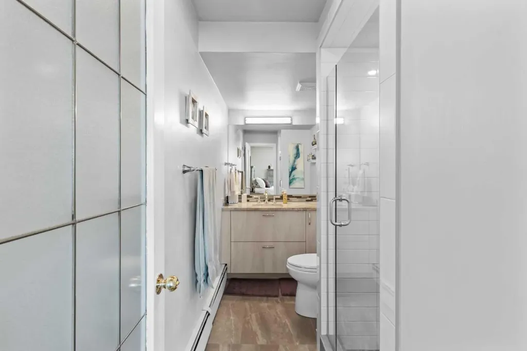 333 2 Avenue NE Calgary AB T2E 0E5