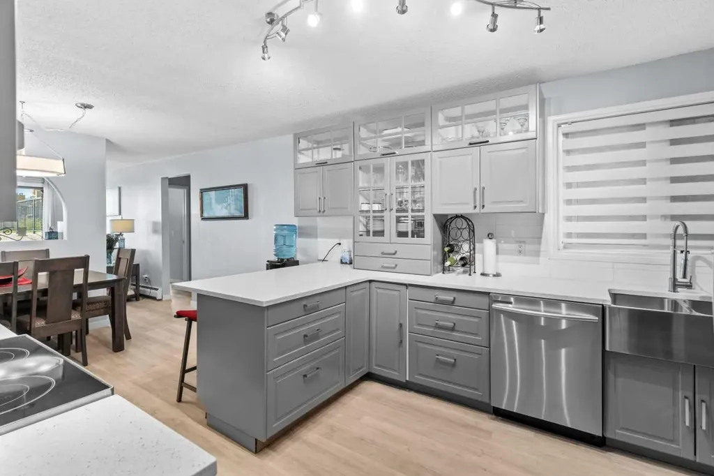 333 2 Avenue NE Calgary AB T2E 0E5