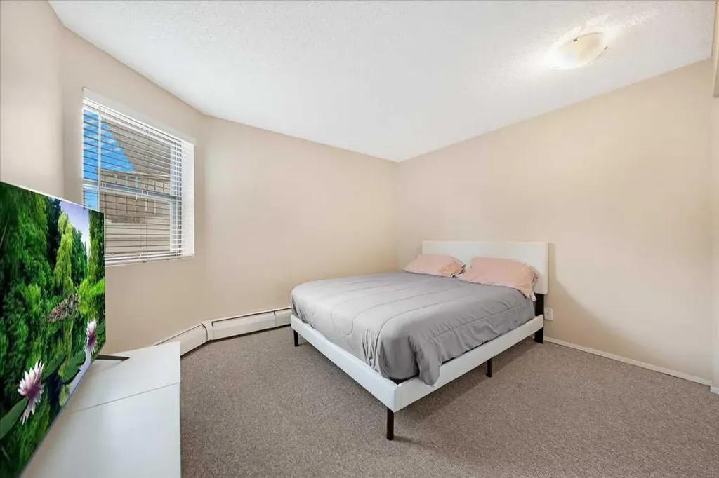 630 57 Avenue SW Calgary AB T2V0H4