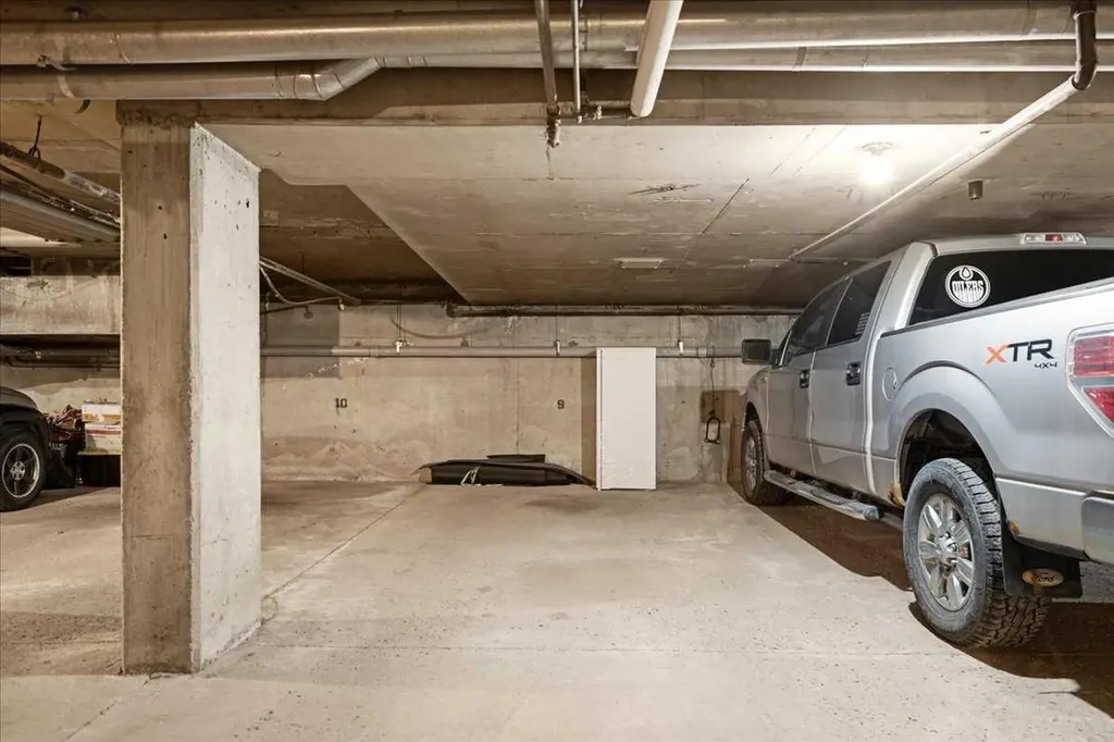 630 57 Avenue SW Calgary AB T2V0H4