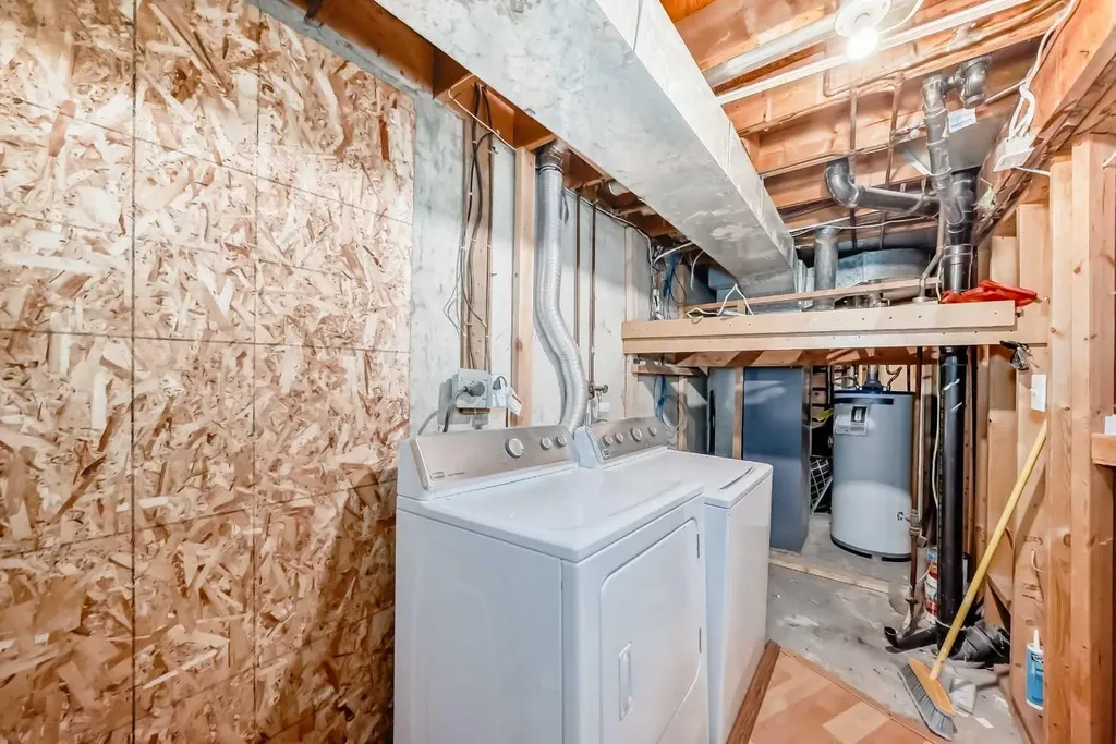 4531 7 Avenue SE Calgary AB T2A 5E4