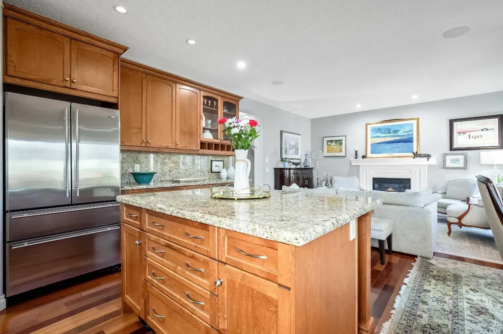 611 Montgomery Close SE High River AB T1V0B7